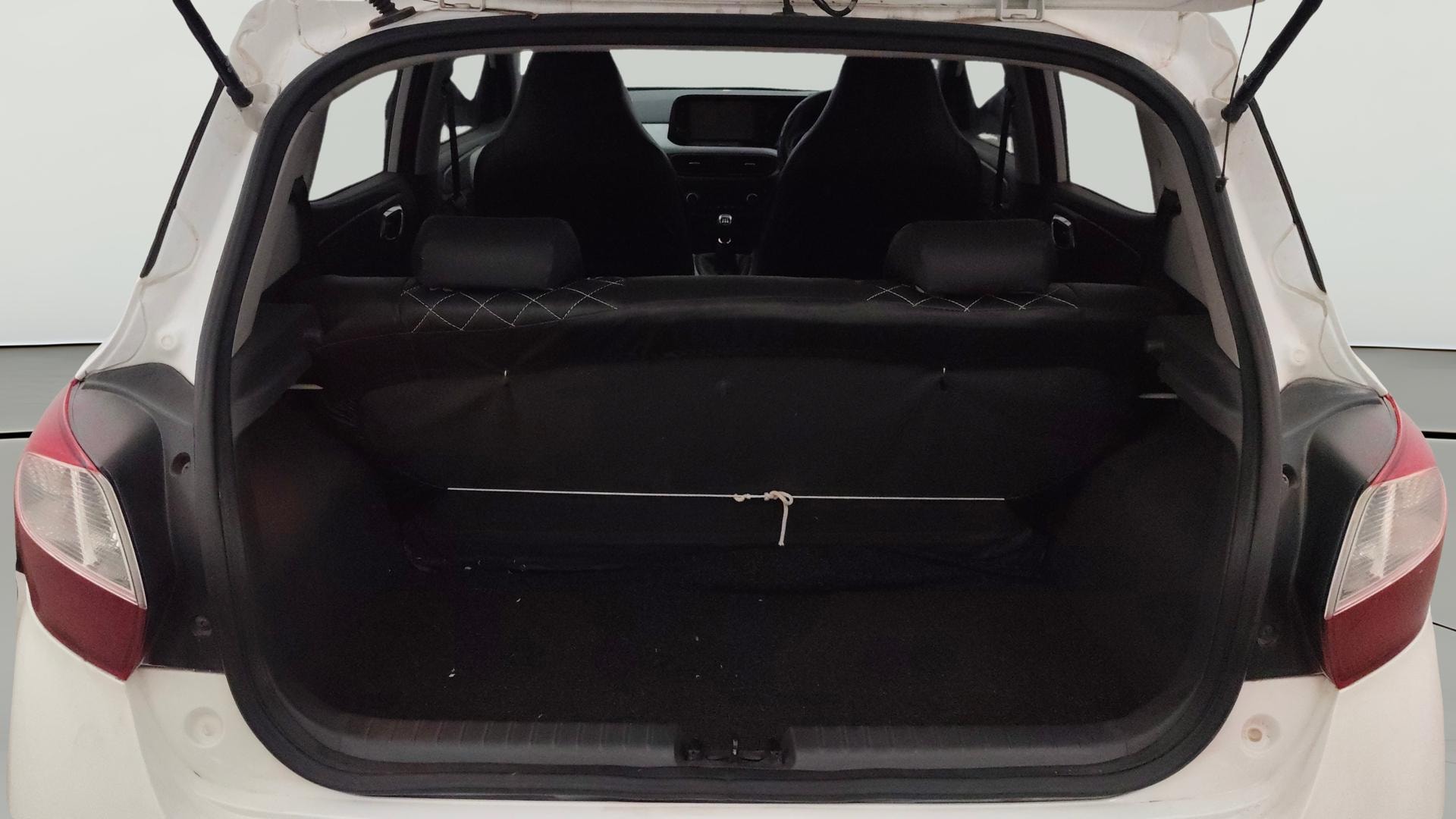 Used 2022 Hyundai Grand i10 Nios Used 2022 Hyundai Grand i10 Nios