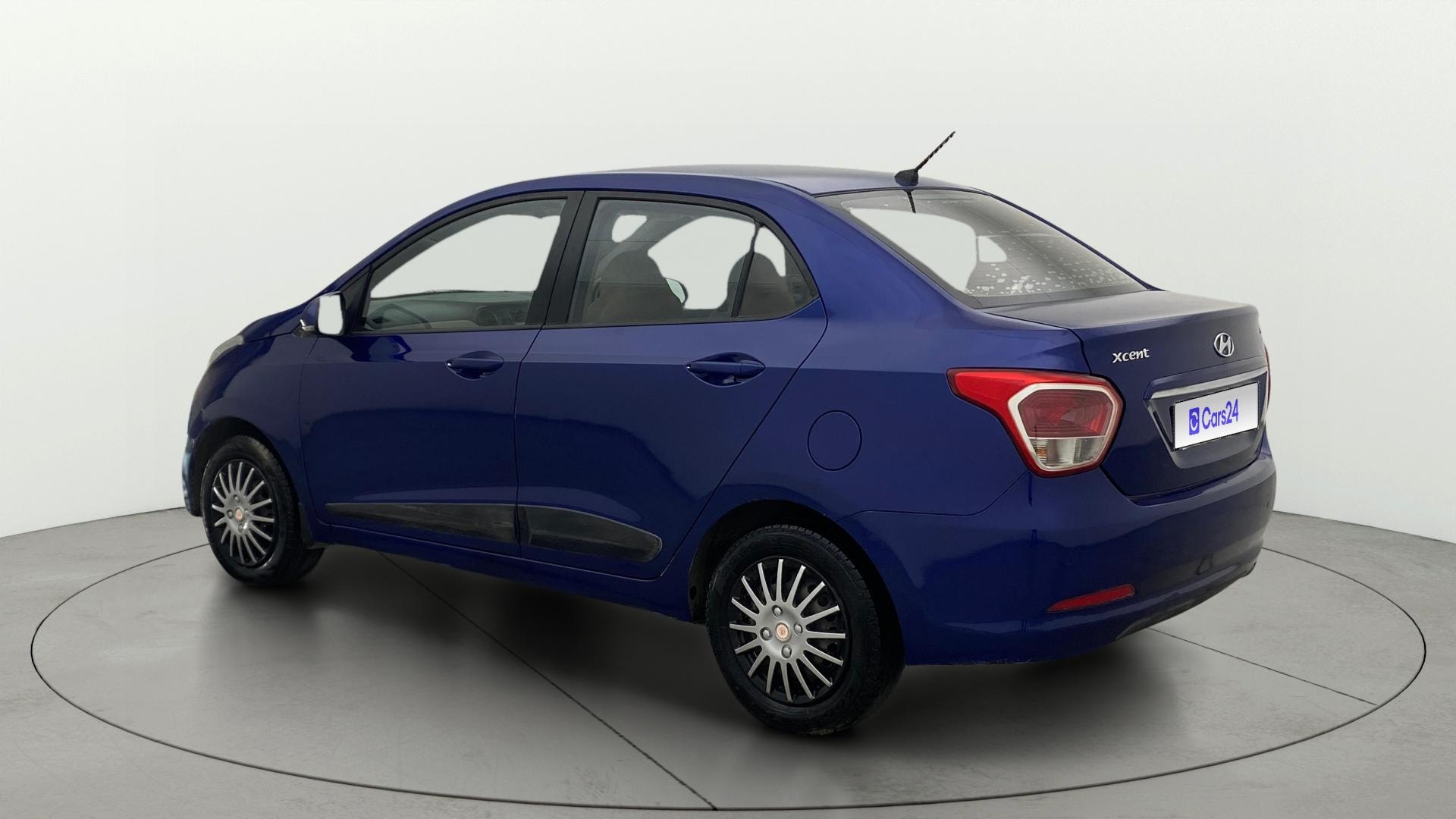 View 2015 Hyundai Xcent S Diesel Image 2 Used 2015 Hyundai Xcent S Diesel Image 2
