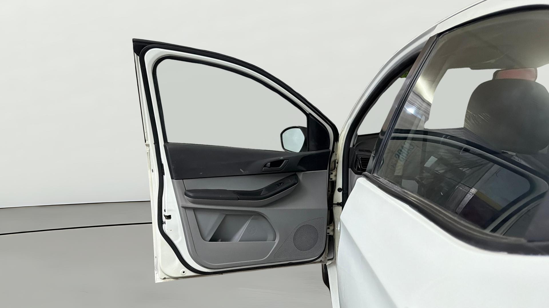 Used 2023 Tata Tiago Used 2023 Tata Tiago