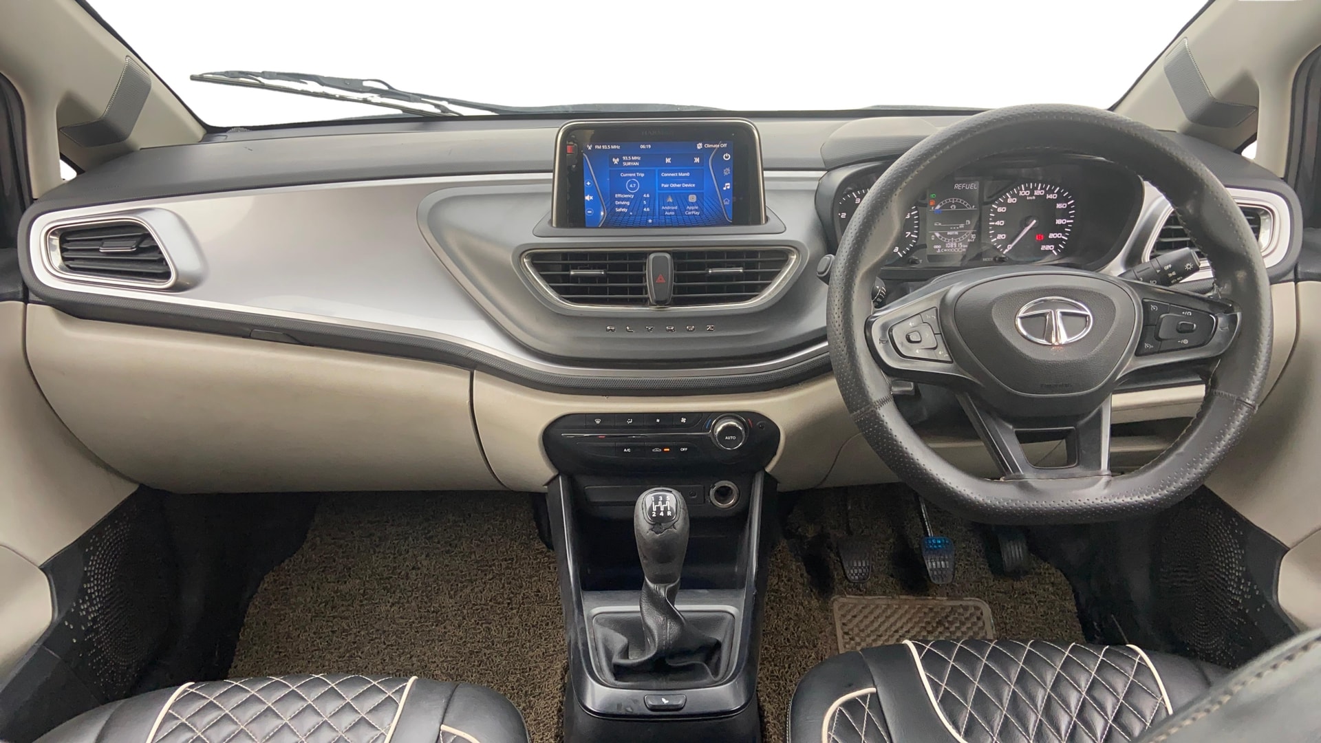 View 2021 Tata Altroz XT Diesel Image 16 Used 2021 Tata Altroz XT Diesel Image 16