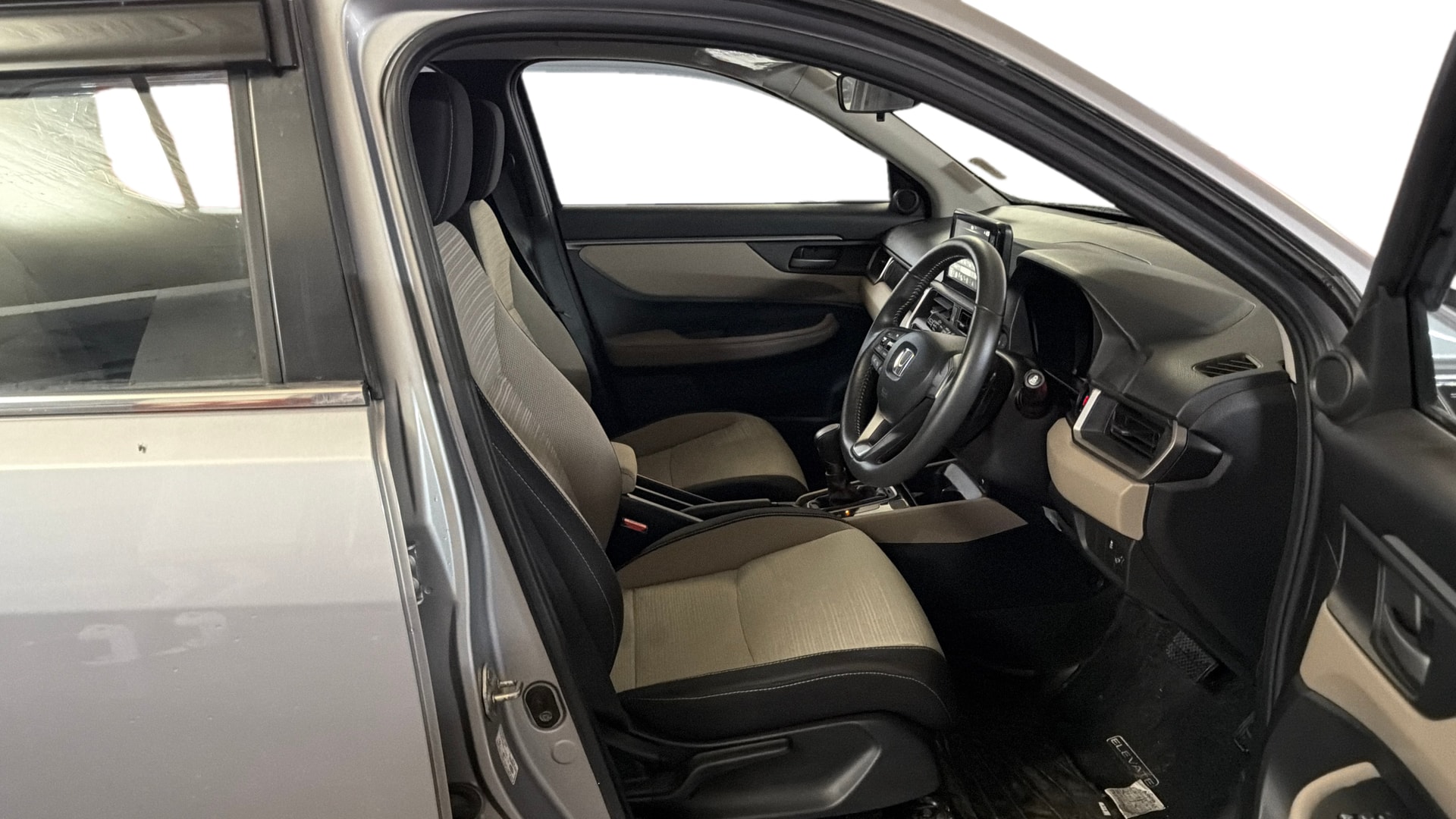 View 2024 Honda Elevate VX CVT Image 27 Used 2024 Honda Elevate VX CVT Image 27