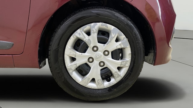 View Hyundai Grand i10 Image 40 Used Hyundai Grand i10 Image 40