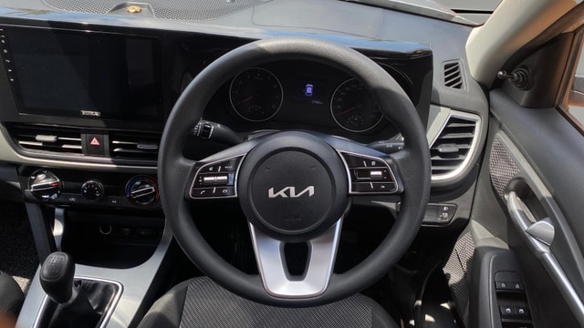 View Kia Seltos Image 21 Used Kia Seltos Image 21