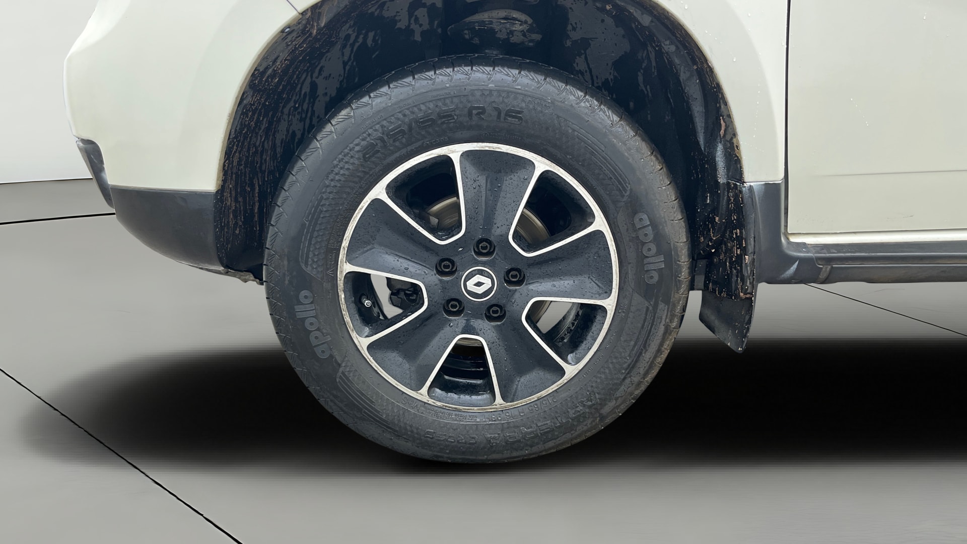 View 2019 Renault Duster Petrol RxS CVT Petrol Image 28 Used 2019 Renault Duster Petrol RxS CVT Petrol Image 28
