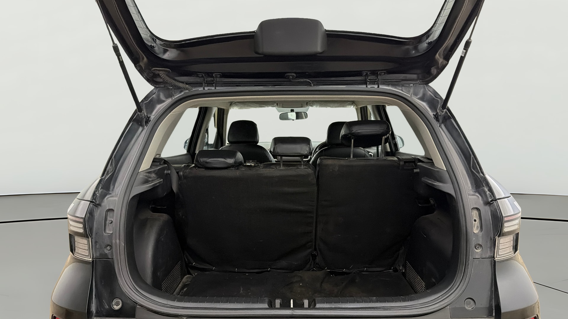 View 2024 Hyundai Venue S (O) 1.0 Turbo Petrol DCT Image 38 Used 2024 Hyundai Venue S (O) 1.0 Turbo Petrol DCT Image 38