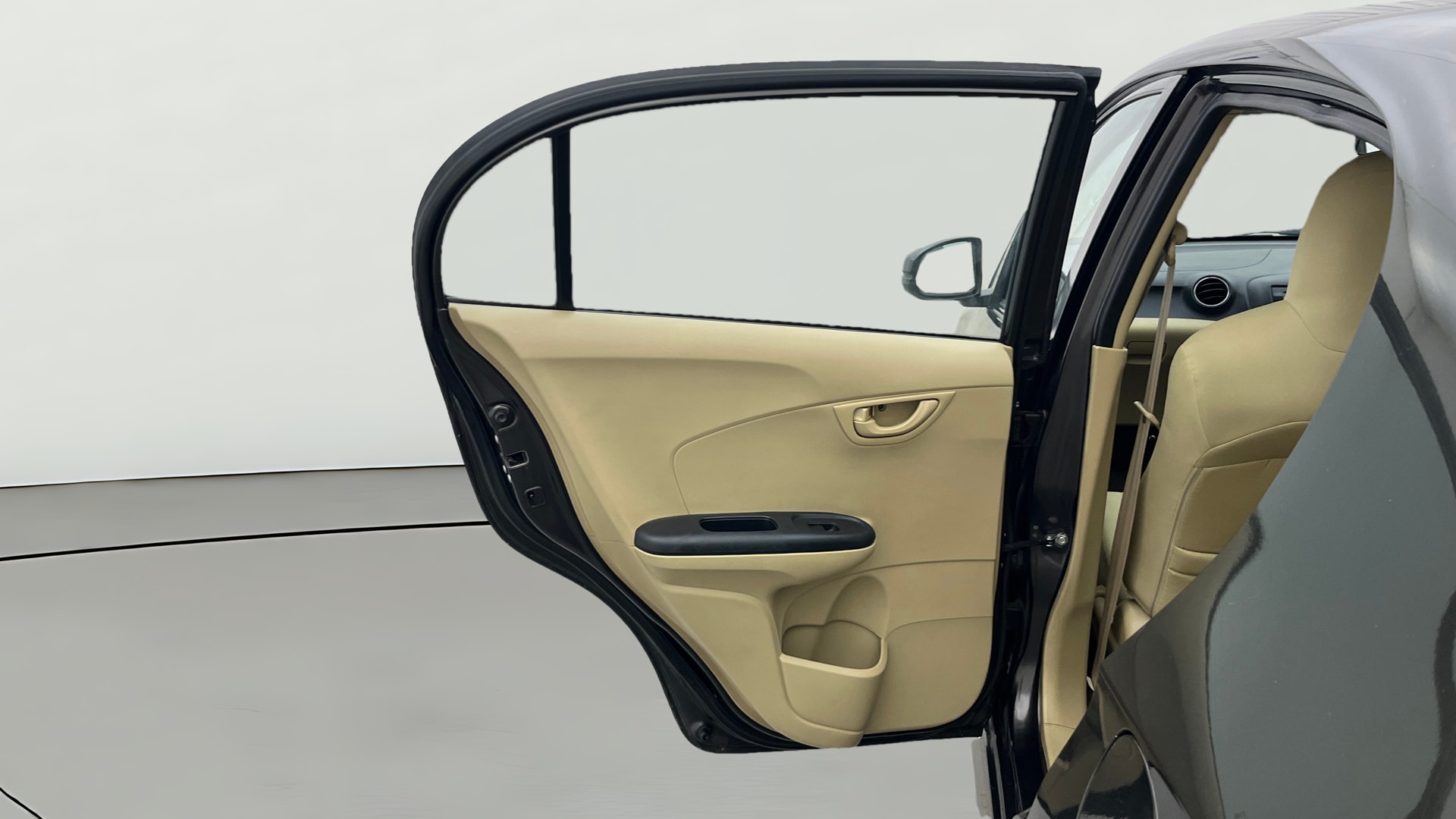 View 2015 Honda Amaze E MT Petrol BS IV Image 22 Used 2015 Honda Amaze E MT Petrol BS IV Image 22