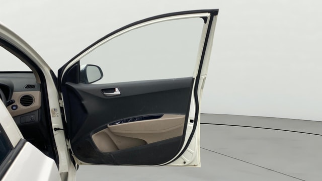 View Hyundai Grand i10 Image 45 Used Hyundai Grand i10 Image 45