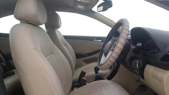 View Hyundai Fluidic Verna Image 17 Used Hyundai Fluidic Verna Image 17