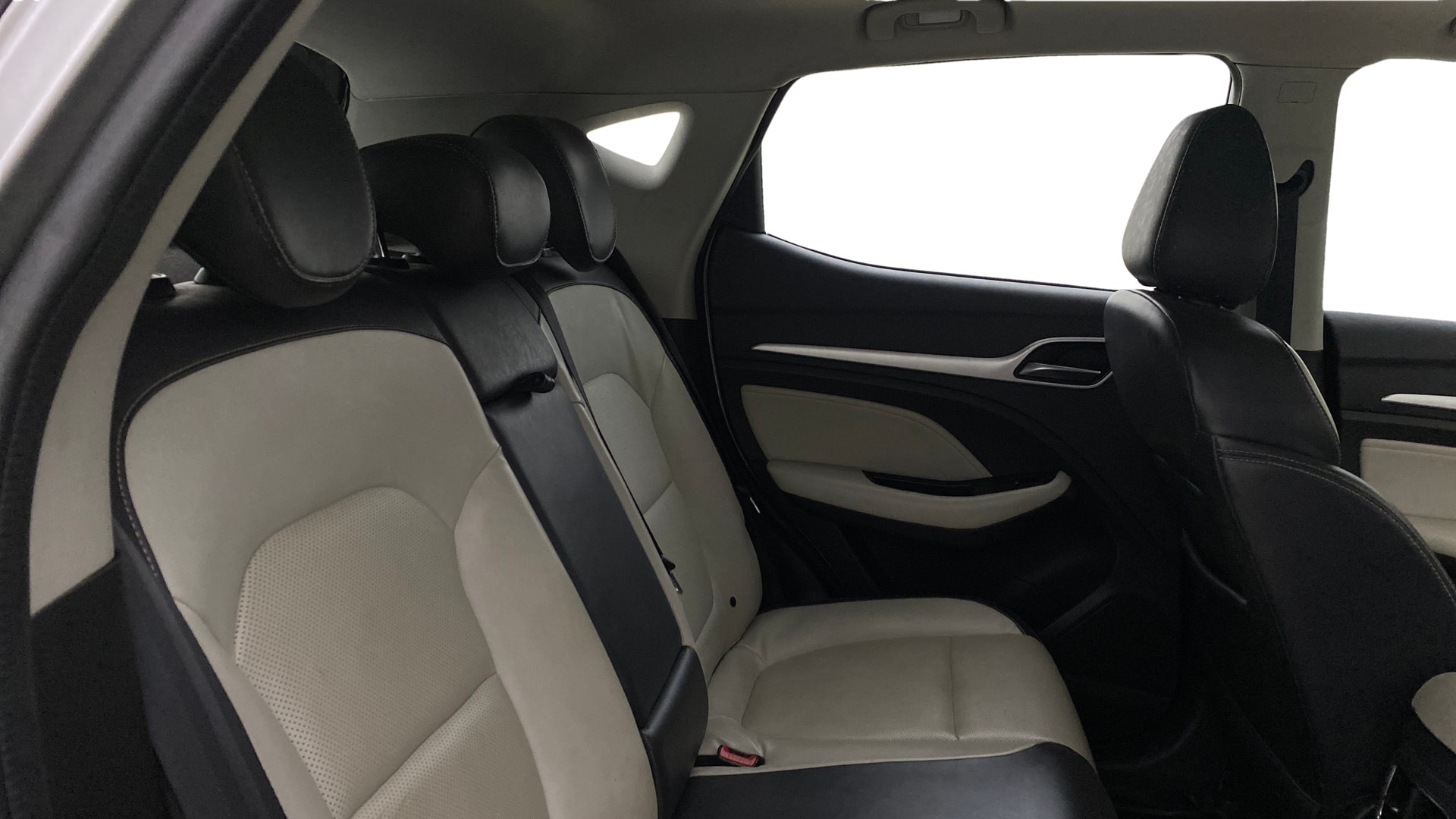 View 2023 MG Astor Sharp 1.5 CVT Image 30 Used 2023 MG Astor Sharp 1.5 CVT Image 30