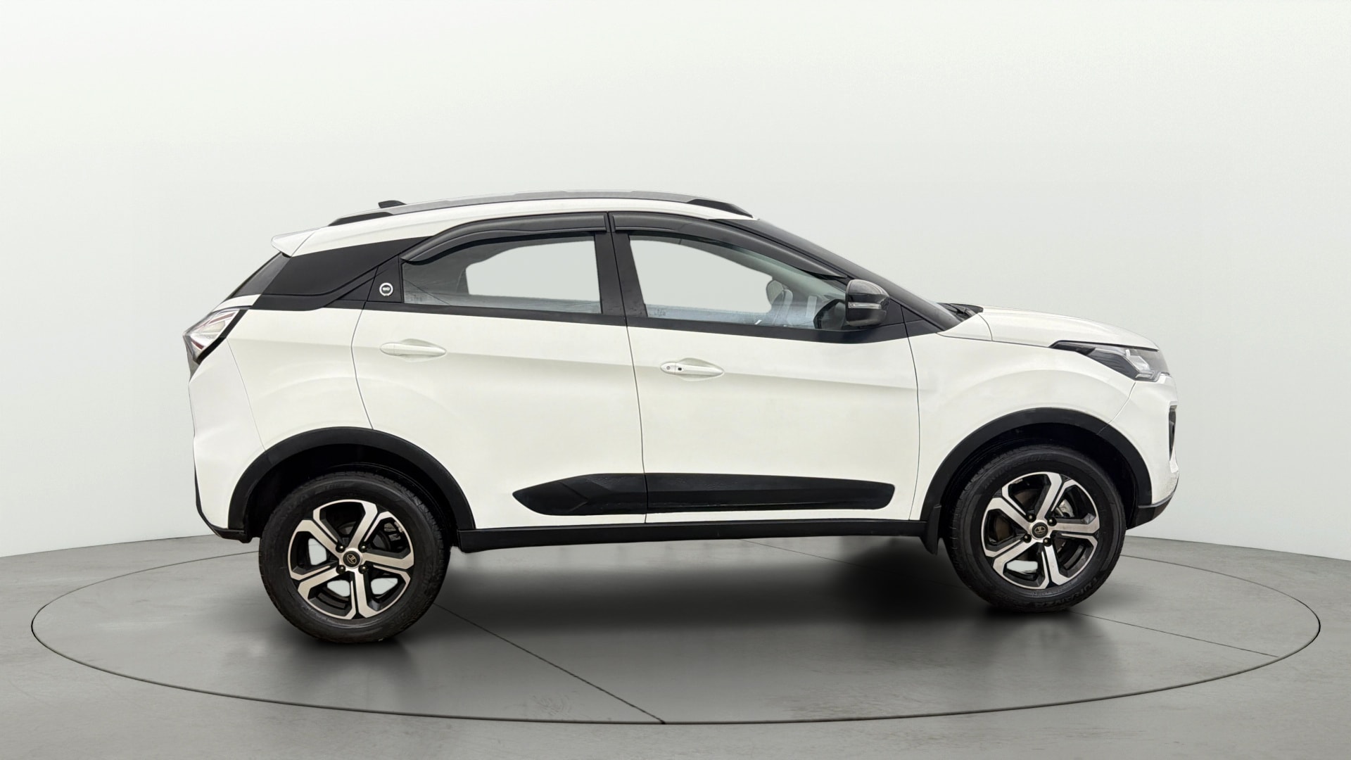 View 2023 Tata Nexon Revotron XE Image 8 Used 2023 Tata Nexon Revotron XE Image 8