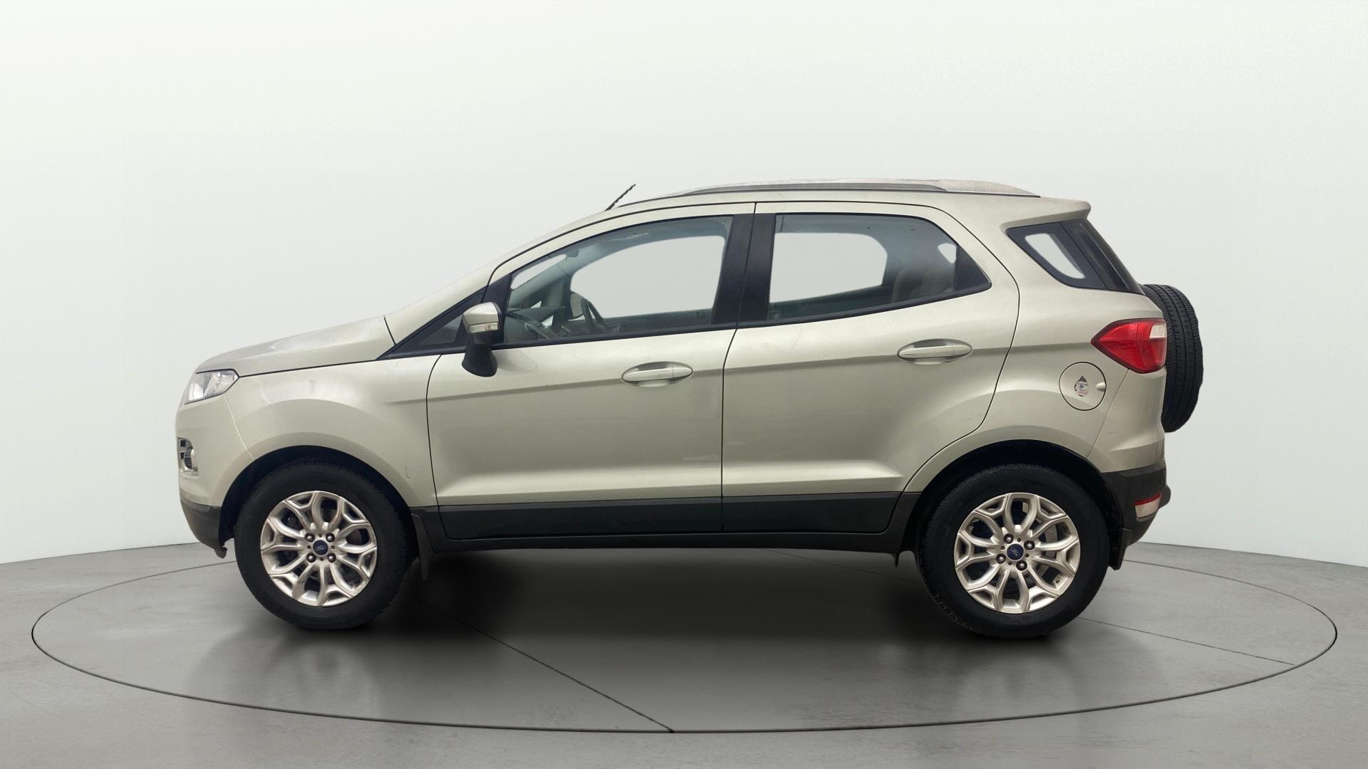 View 2013 Ford EcoSport 1.5 TDCi Diesel Ambiente BS IV Image 5 Used 2013 Ford EcoSport 1.5 TDCi Diesel Ambiente BS IV Image 5
