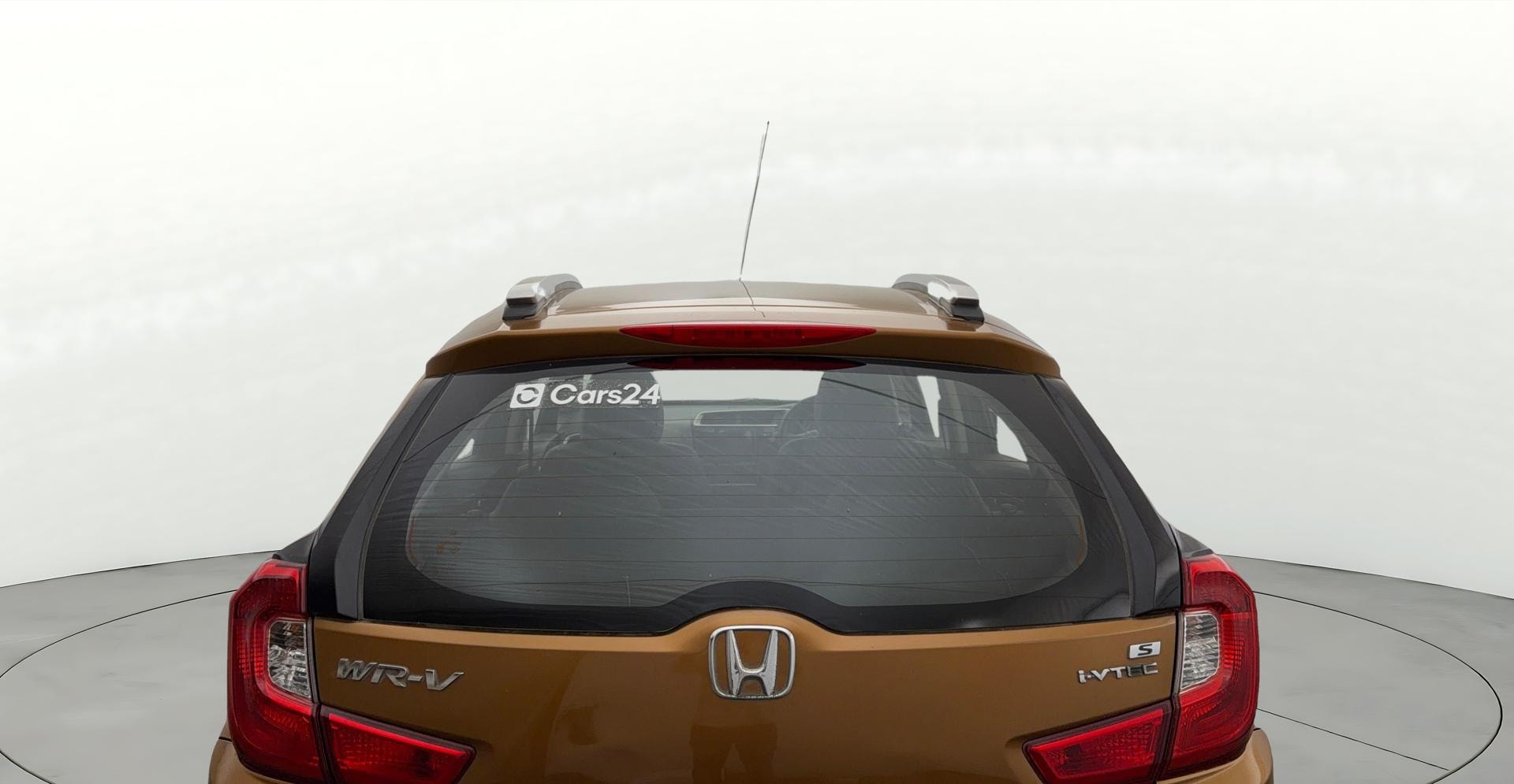 View 2020 Honda WR-V S MT Diesel Edge Edition Image 4 Used 2020 Honda WR-V S MT Diesel Edge Edition Image 4