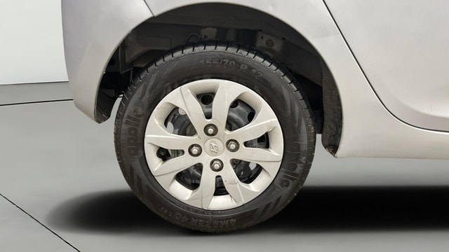 View Hyundai EON Image 32 Used Hyundai EON Image 32