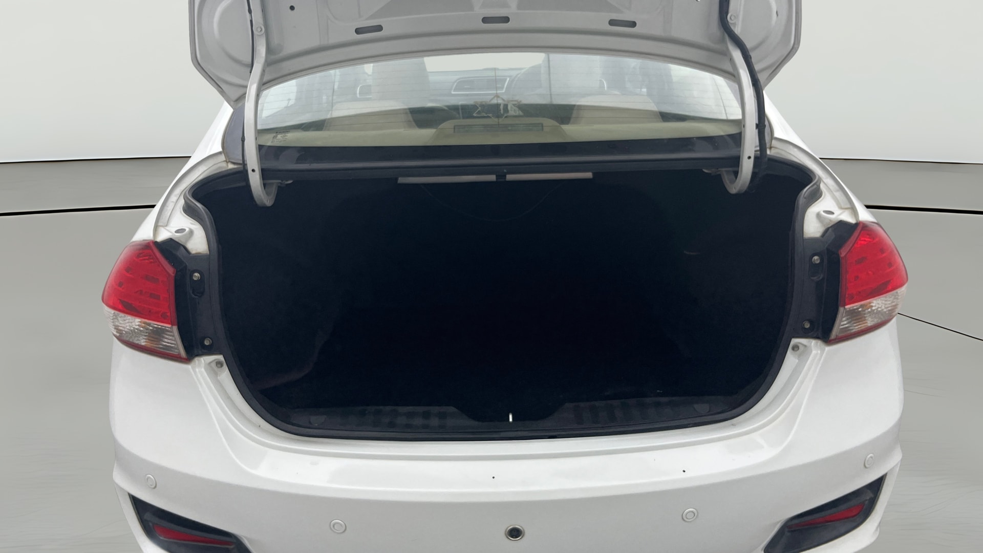 Used 2016 Maruti Suzuki 1000 Used 2016 Maruti Suzuki 1000