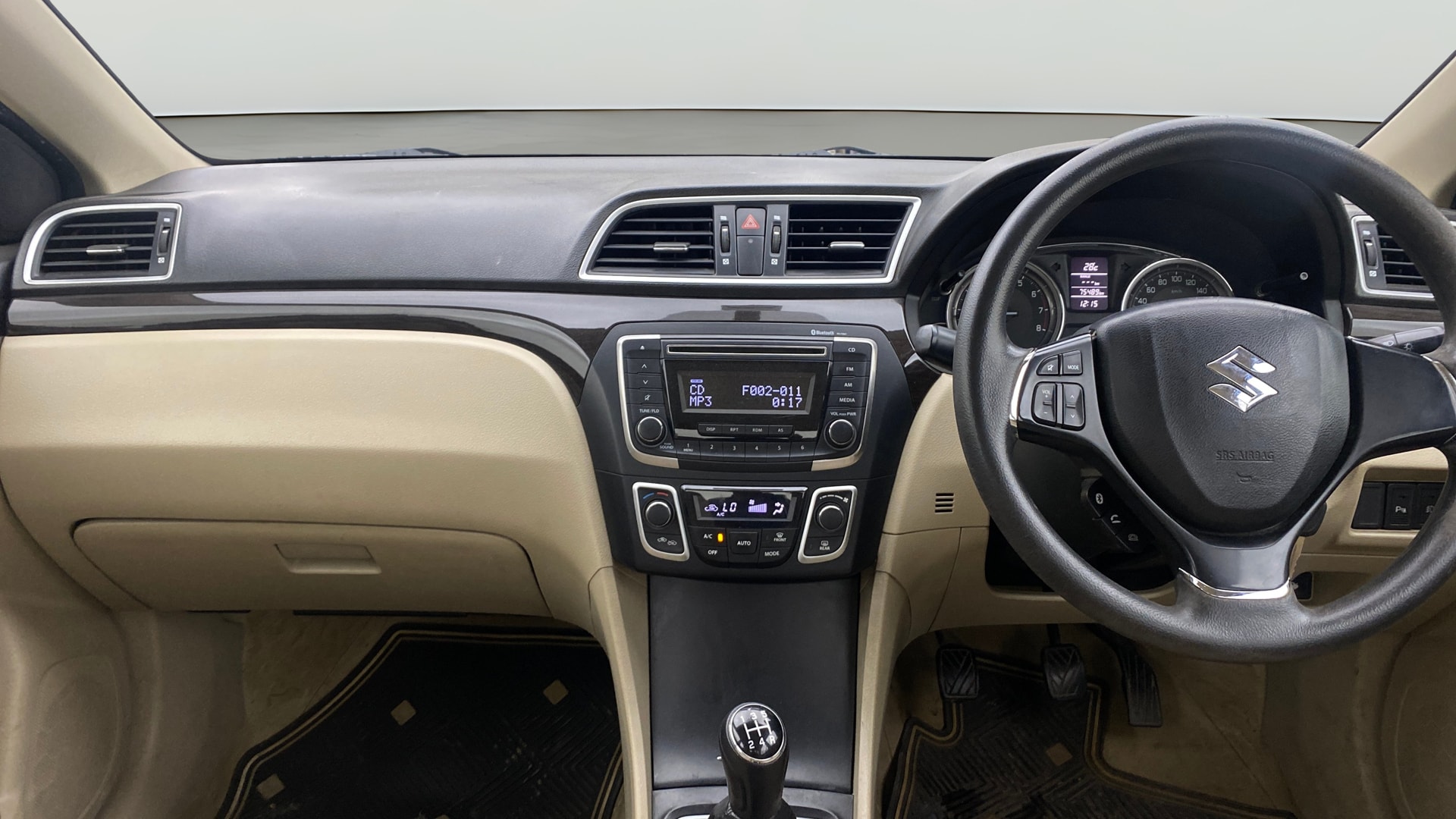 View 2016 Maruti Suzuki 1000 Base Variant Image 17 Used 2016 Maruti Suzuki 1000 Base Variant Image 17