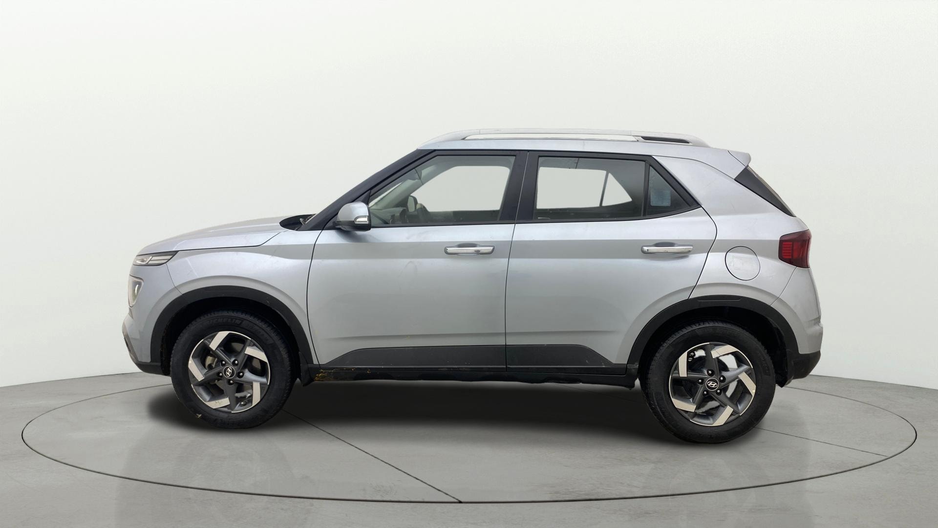 Used 2021 Hyundai Venue Used 2021 Hyundai Venue