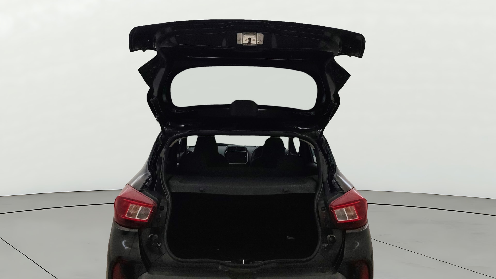 View 2023 Renault Kwid RXL 1.0 BS IV Image 16 Used 2023 Renault Kwid RXL 1.0 BS IV Image 16