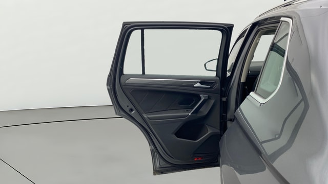 View Volkswagen Tiguan Image 15 Used Volkswagen Tiguan Image 15