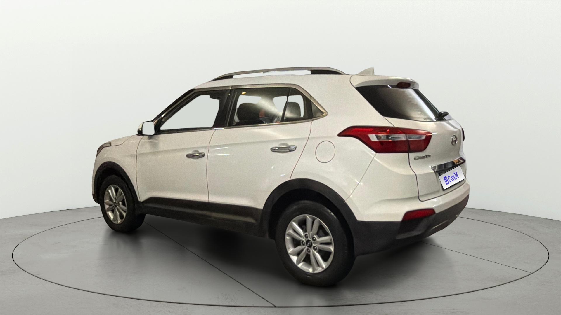 View 2016 Hyundai Creta 1.6 SX Plus Petrol Image 2 Used 2016 Hyundai Creta 1.6 SX Plus Petrol Image 2