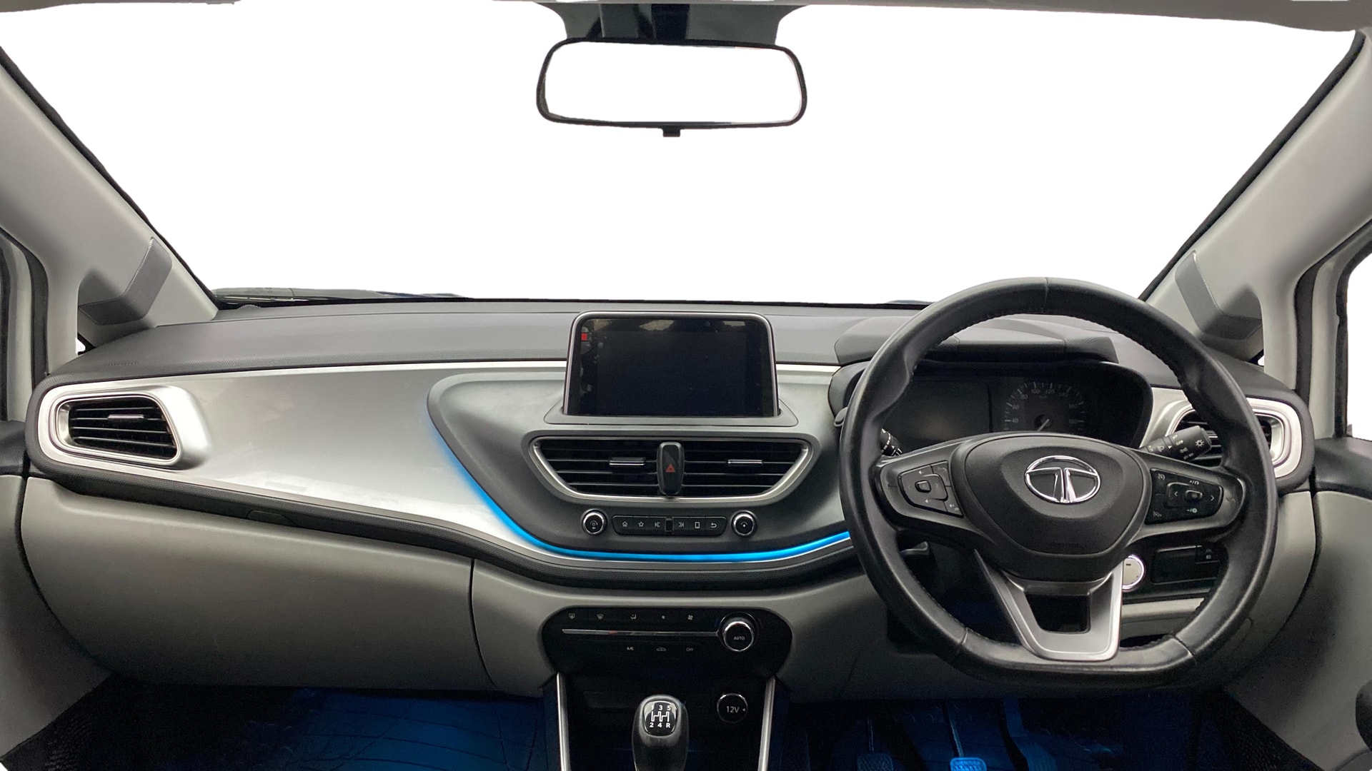 View 2020 Tata Altroz XZ Petrol Image 31 Used 2020 Tata Altroz XZ Petrol Image 31