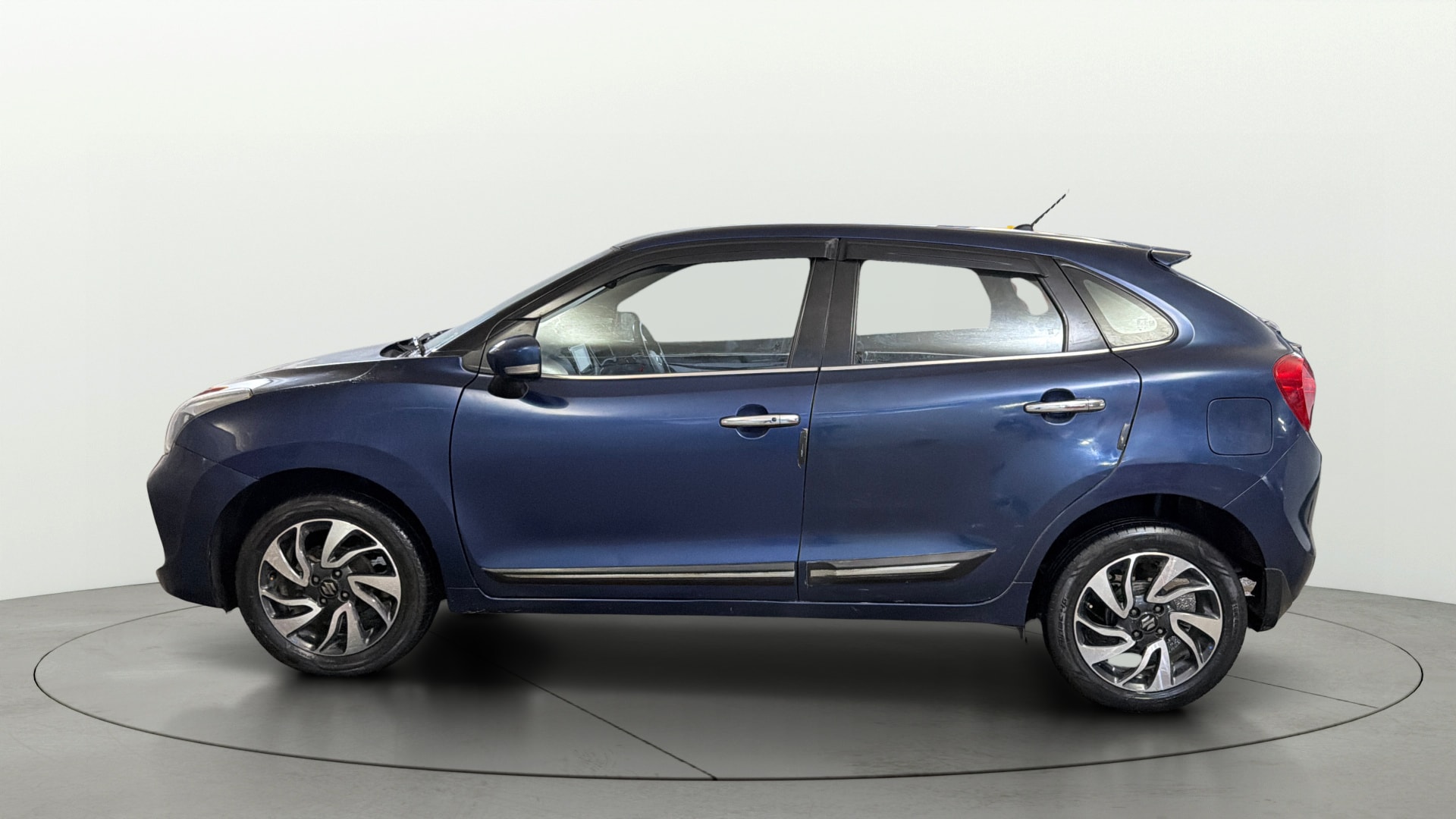 View 2020 Maruti Suzuki 1000 Base Variant Image 5 Used 2020 Maruti Suzuki 1000 Base Variant Image 5
