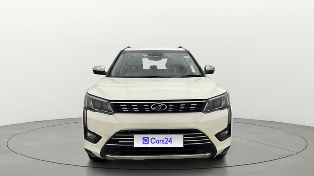 View Mahindra XUV300 Image 1 Used Mahindra XUV300 Image 1