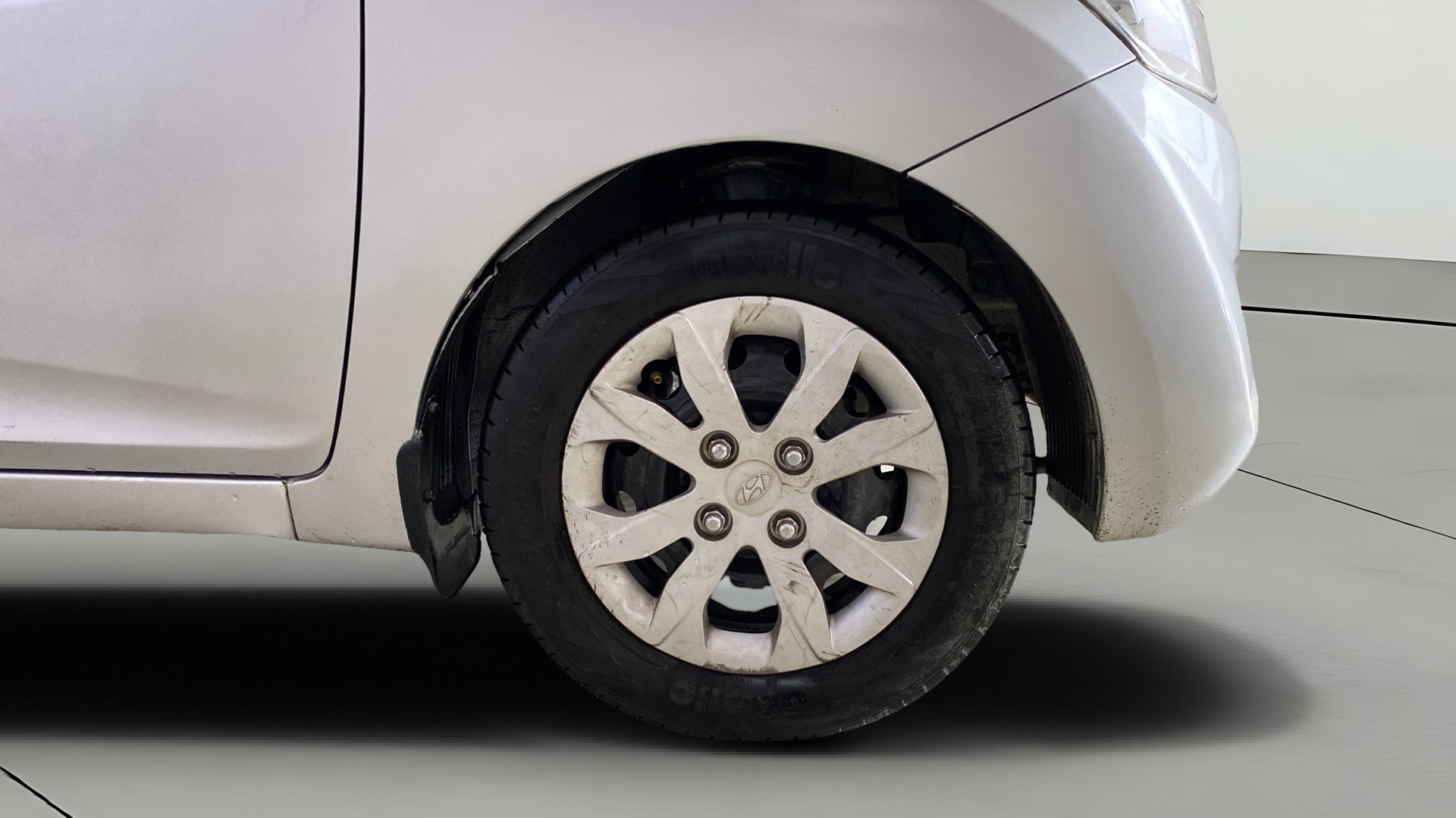 View 2014 Hyundai EON Magna Plus Image 39 Used 2014 Hyundai EON Magna Plus Image 39