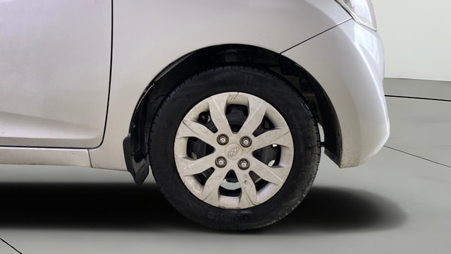 View Hyundai EON Image 39 Used Hyundai EON Image 39