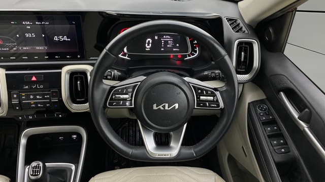 View Kia Sonet Image 13 Used Kia Sonet Image 13