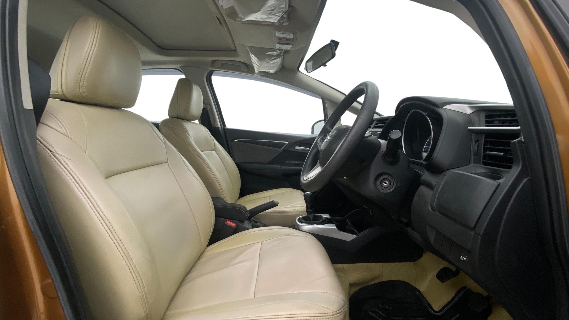 View 2017 Honda WR-V S MT Diesel Edge Edition Image 27 Used 2017 Honda WR-V S MT Diesel Edge Edition Image 27
