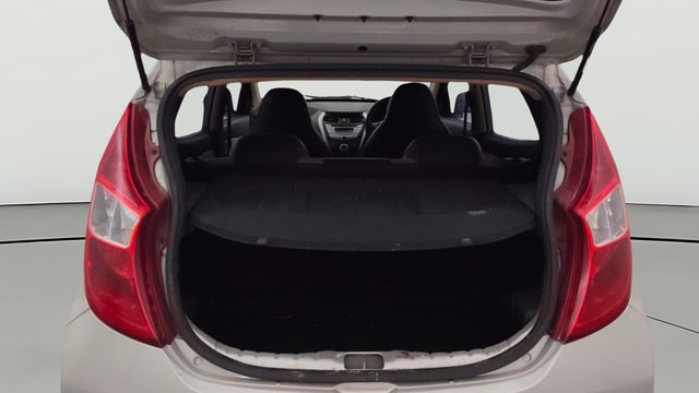 View Hyundai EON Image 36 Used Hyundai EON Image 36