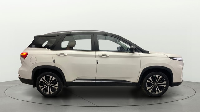 View MG Hector Plus Image 29 Used MG Hector Plus Image 29