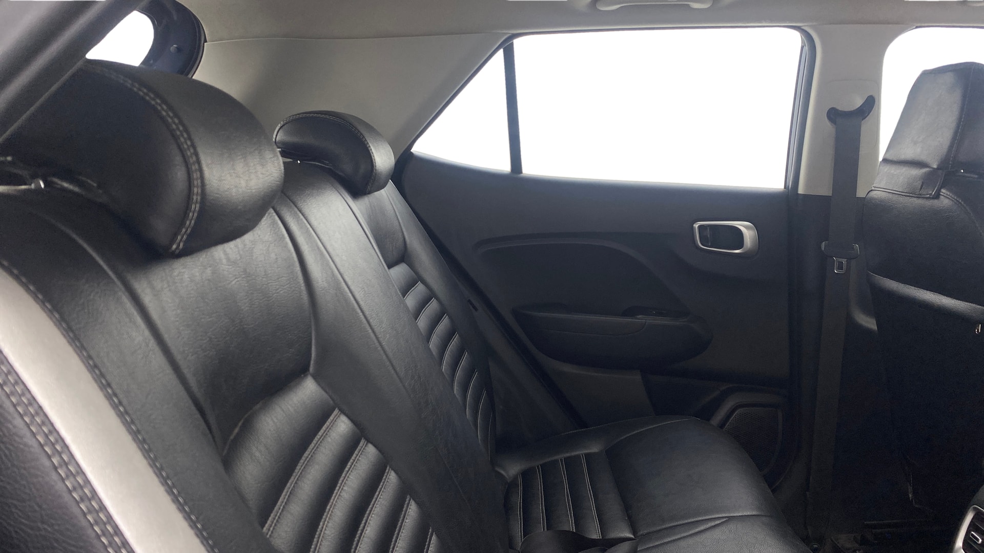 View 2020 Hyundai Venue SX Plus 1.0 Petrol AT Image 31 Used 2020 Hyundai Venue SX Plus 1.0 Petrol AT Image 31