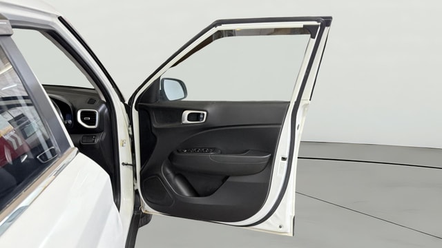 View Hyundai Venue Image 43 Used Hyundai Venue Image 43