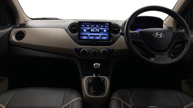 View Hyundai Xcent Image 15 Used Hyundai Xcent Image 15