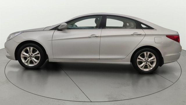 View Hyundai Sonata Image 5 Used Hyundai Sonata Image 5