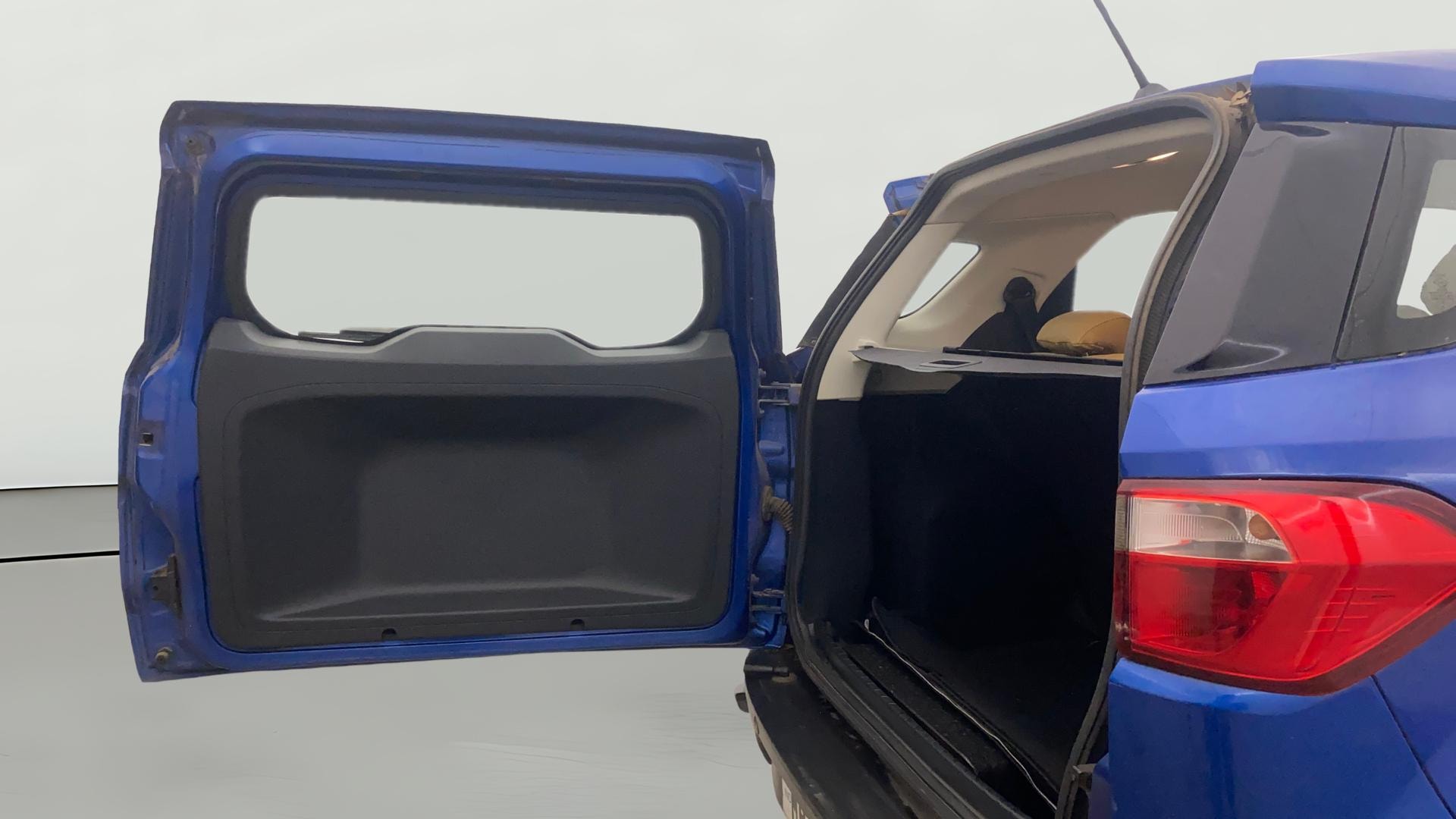 View 2019 Ford EcoSport 1.5 TDCi Diesel Ambiente BS IV Image 16 Used 2019 Ford EcoSport 1.5 TDCi Diesel Ambiente BS IV Image 16