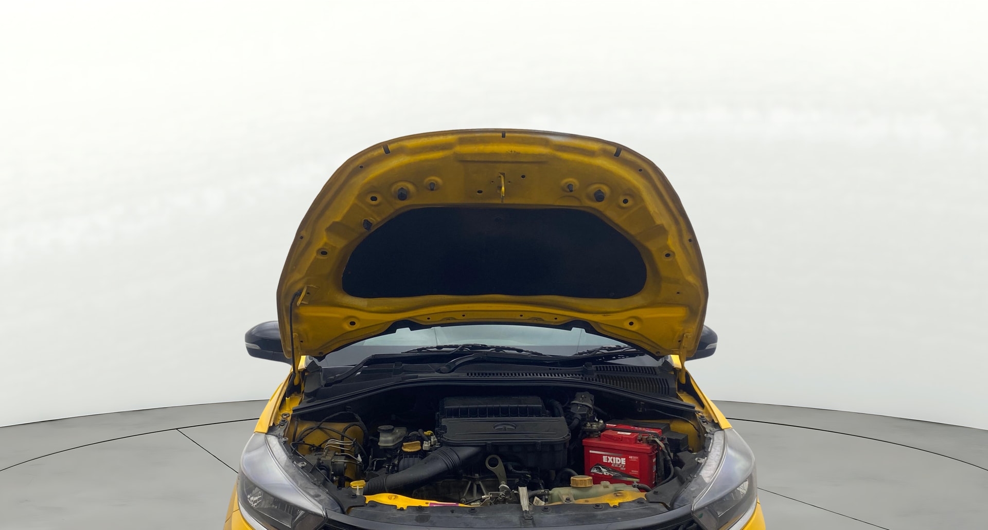 View 2020 Tata Tiago Revotorq XB Image 32 Used 2020 Tata Tiago Revotorq XB Image 32