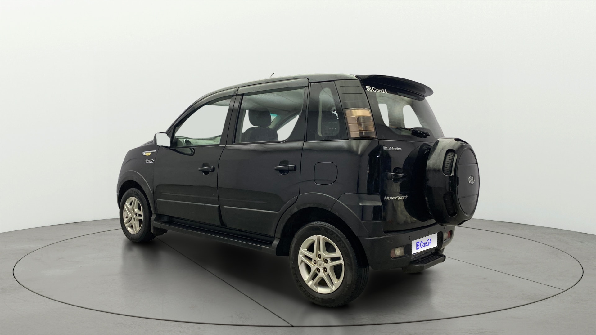 Used 2016 Mahindra NuvoSport Used 2016 Mahindra NuvoSport