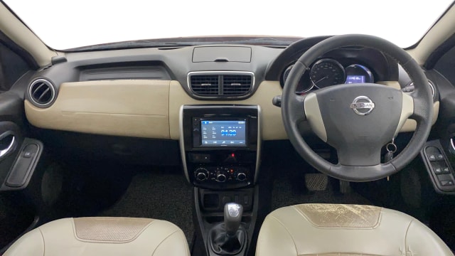 View Nissan Terrano Image 15 Used Nissan Terrano Image 15