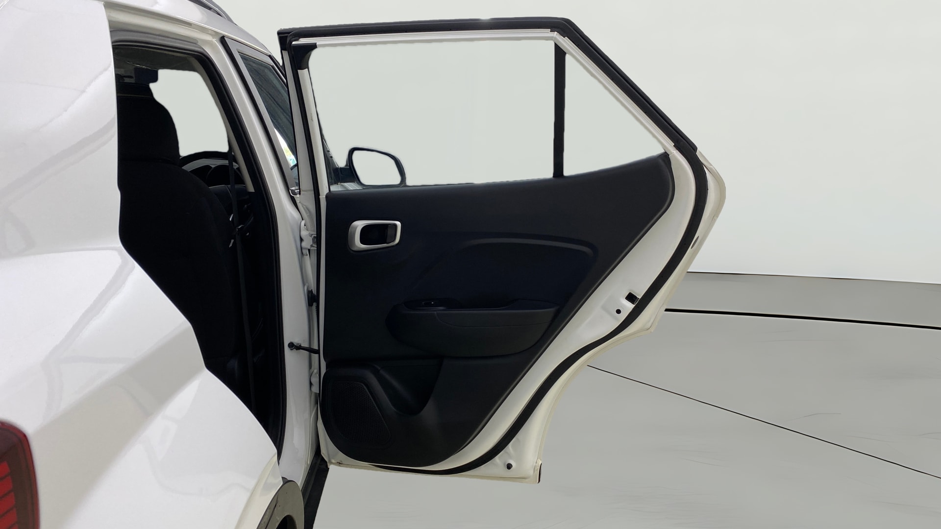 View 2022 Hyundai Venue S 1.2 Petrol Image 7 Used 2022 Hyundai Venue S 1.2 Petrol Image 7