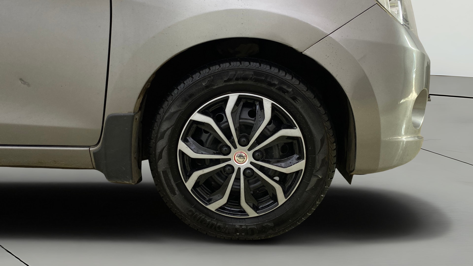 View 2015 Maruti Suzuki 1000 Base Variant Image 39 Used 2015 Maruti Suzuki 1000 Base Variant Image 39