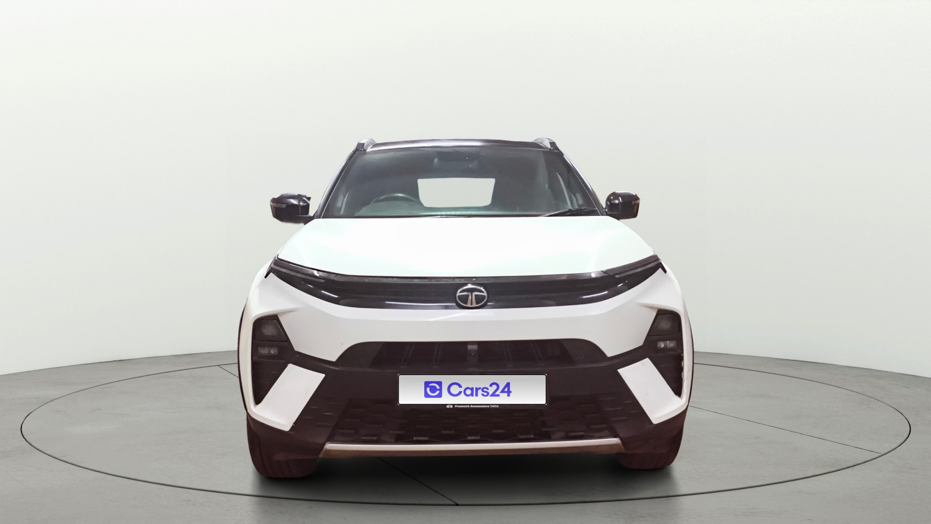 View 2024 Tata Nexon Revotron XE Image 1 Used 2024 Tata Nexon Revotron XE Image 1