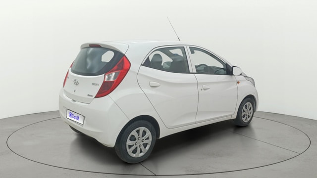 View Hyundai EON Image 41 Used Hyundai EON Image 41