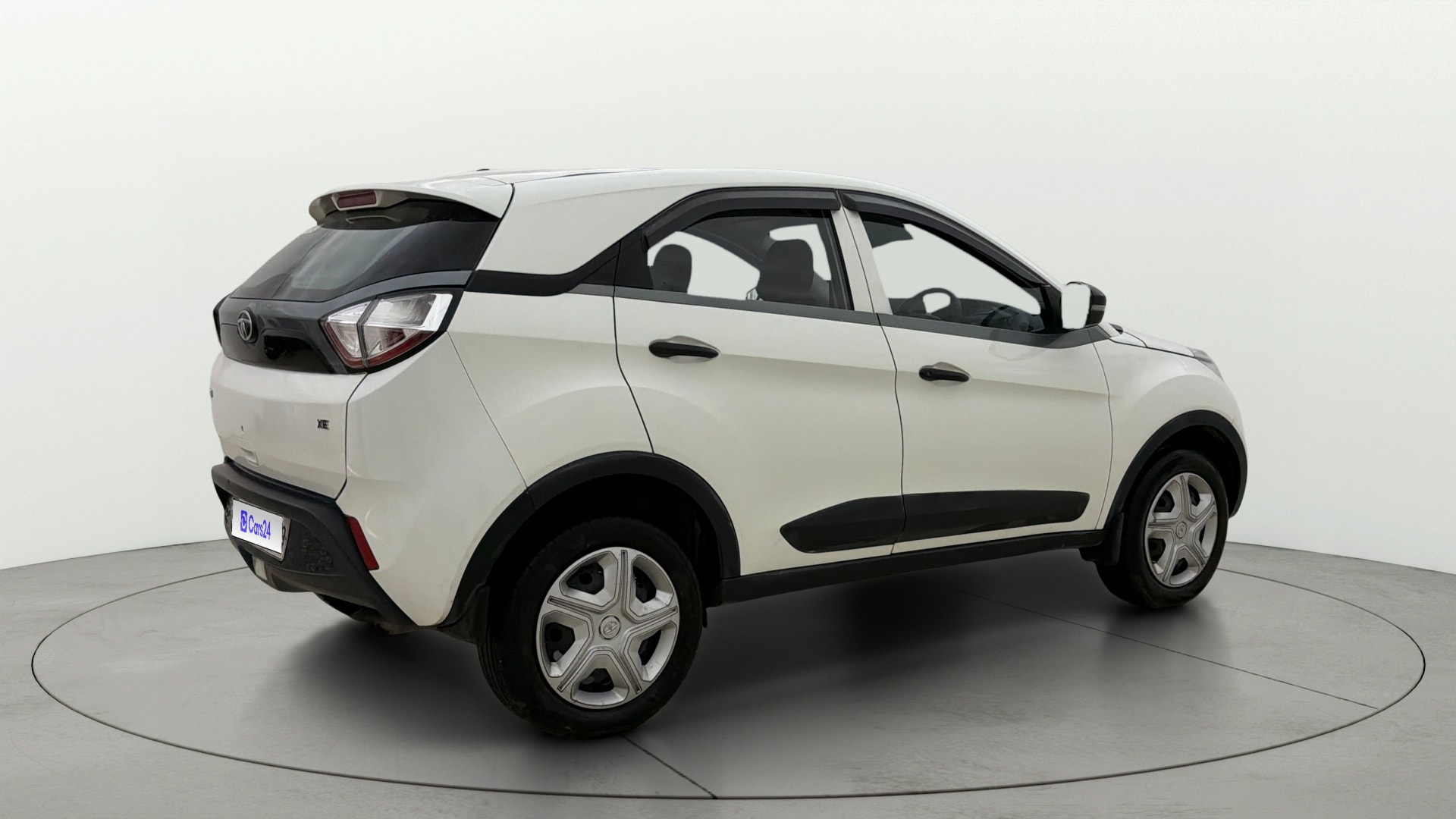 View 2018 Tata Nexon Revotron XE Image 41 Used 2018 Tata Nexon Revotron XE Image 41