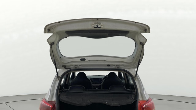 View Hyundai Grand i10 Image 16 Used Hyundai Grand i10 Image 16