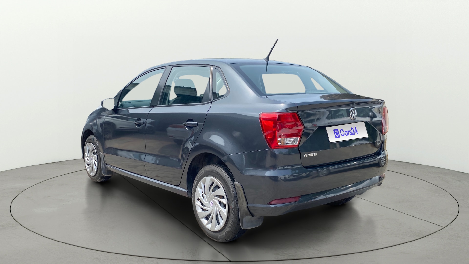View 2018 Volkswagen Ameo 1.2L MPI Petrol Comfortline Image 2 Used 2018 Volkswagen Ameo 1.2L MPI Petrol Comfortline Image 2