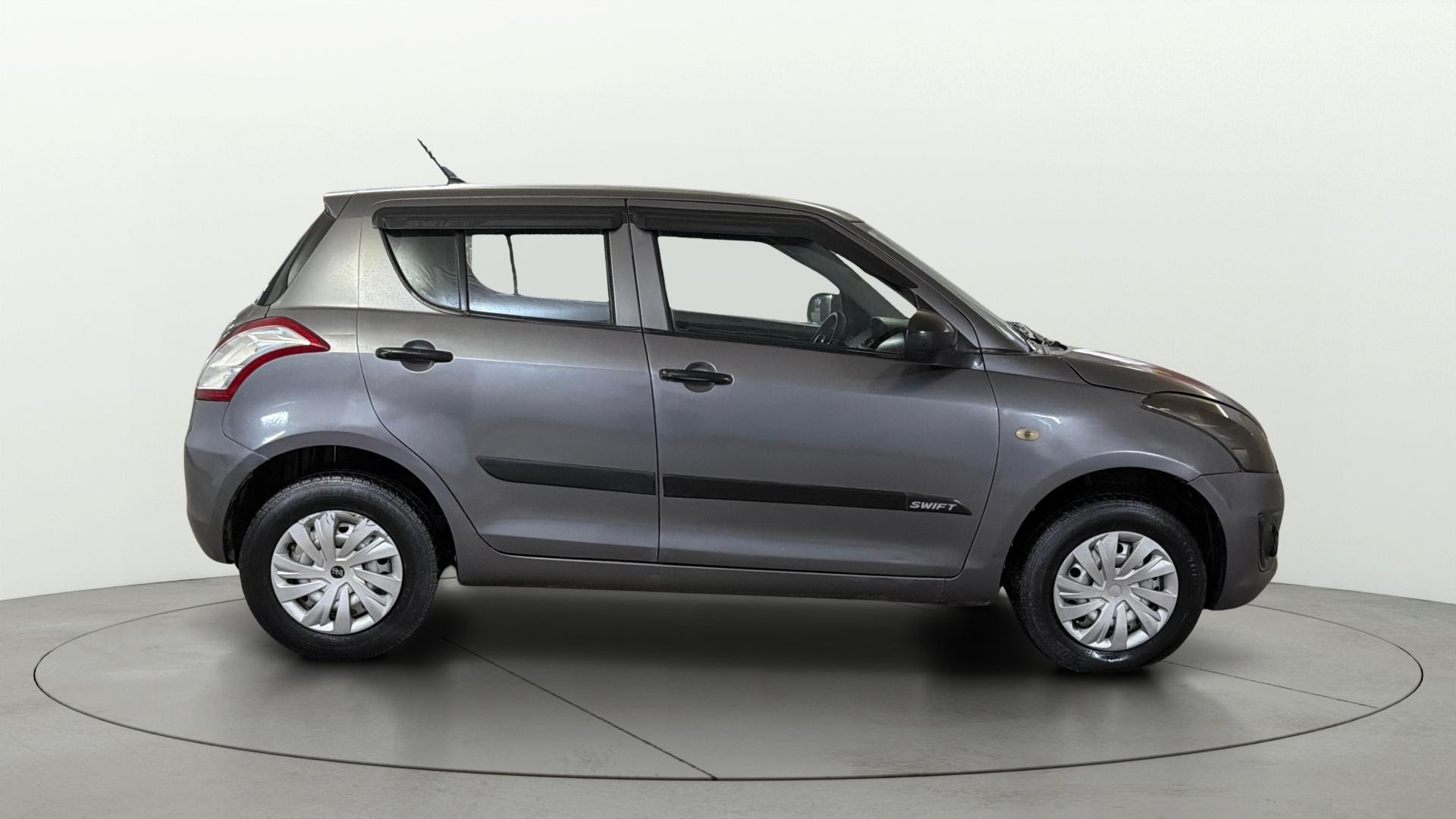 View 2015 Maruti Suzuki 1000 Base Variant Image 8 Used 2015 Maruti Suzuki 1000 Base Variant Image 8