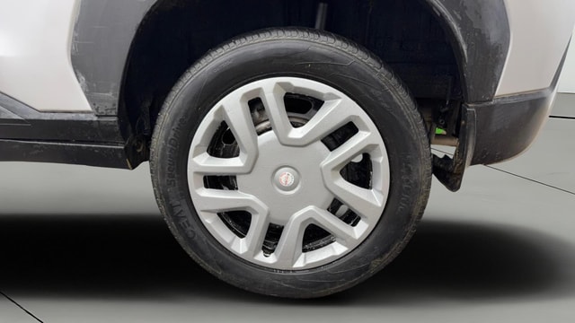 View Nissan Magnite Image 8 Used Nissan Magnite Image 8
