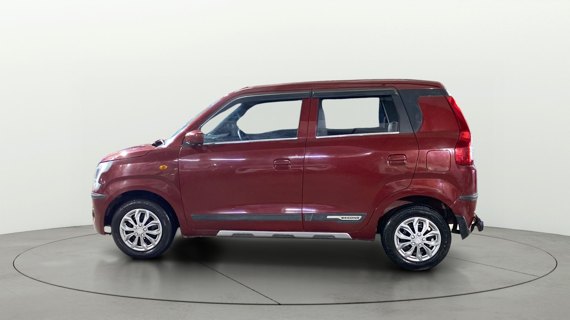 View 2022 Maruti Suzuki 1000 Base Variant Image 5 Used 2022 Maruti Suzuki 1000 Base Variant Image 5
